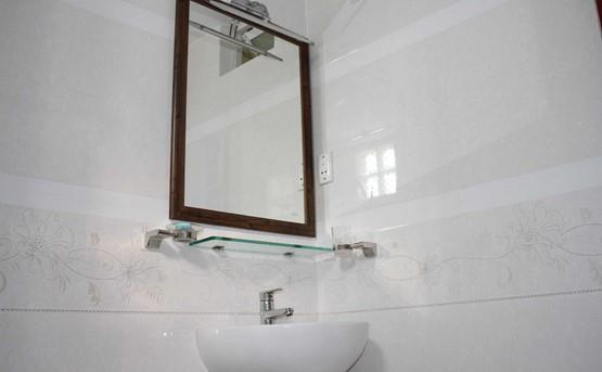 Serviced Apartment For Rent In District 1 HCMC D199077(2)