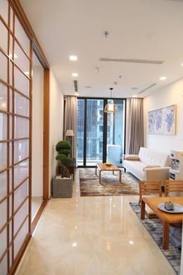 vinhomes golden river apartment for rent in district 1 hcmc D1021295(1)