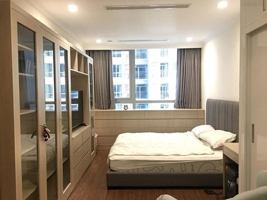 vinhomes central park apartment for rent in binh thanh district hcmc BT105L6008(7)