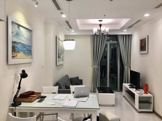 vinhomes central park apartment for rent in binh thanh district hcmc BT105P5291(1)