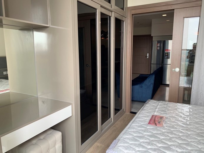 d1de27558bf36fad36e2