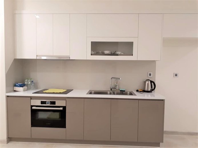 f0b60e6d5fffb9a1e0ee