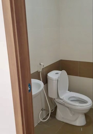 f7b1c39b178aeed4b79b