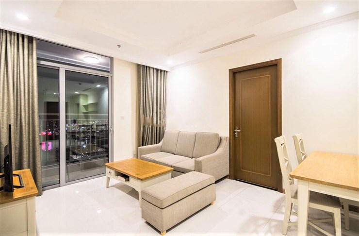 70c72387384cc5129c5d