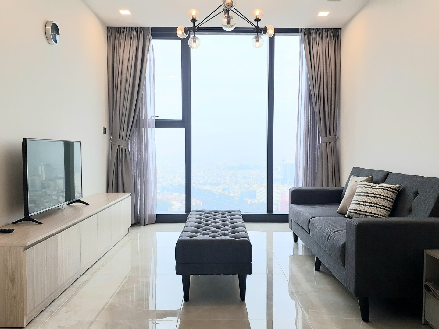VGR97962 - Vinhomes Golden River Apartment For Rent & Sale Ho Chi Minh 