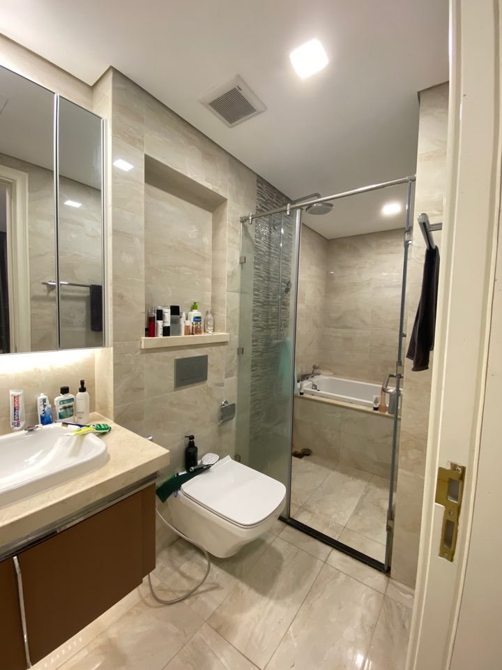 VGR97984 - Vinhomes Golden River Apartment For Rent & Sale Ho Chi Minh 