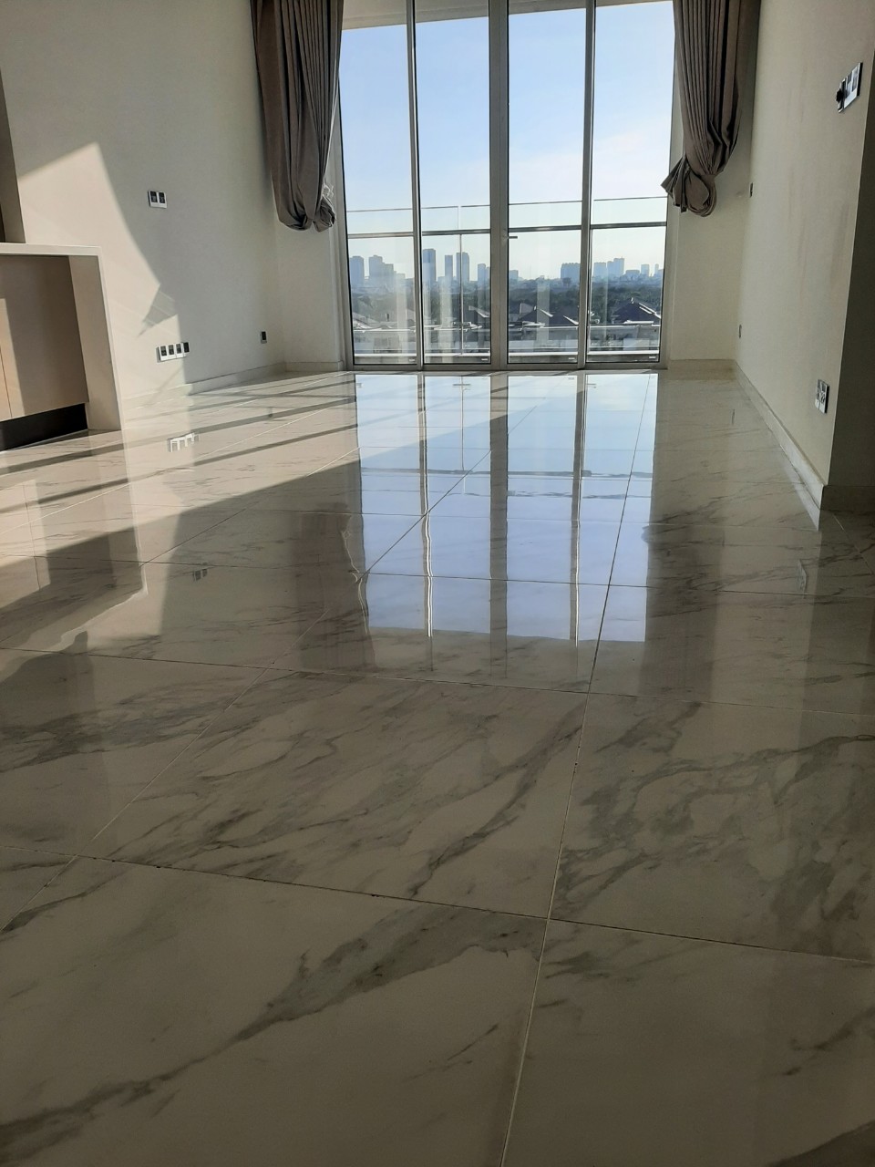 989eda2f8e8d27d2e0337228d043_77