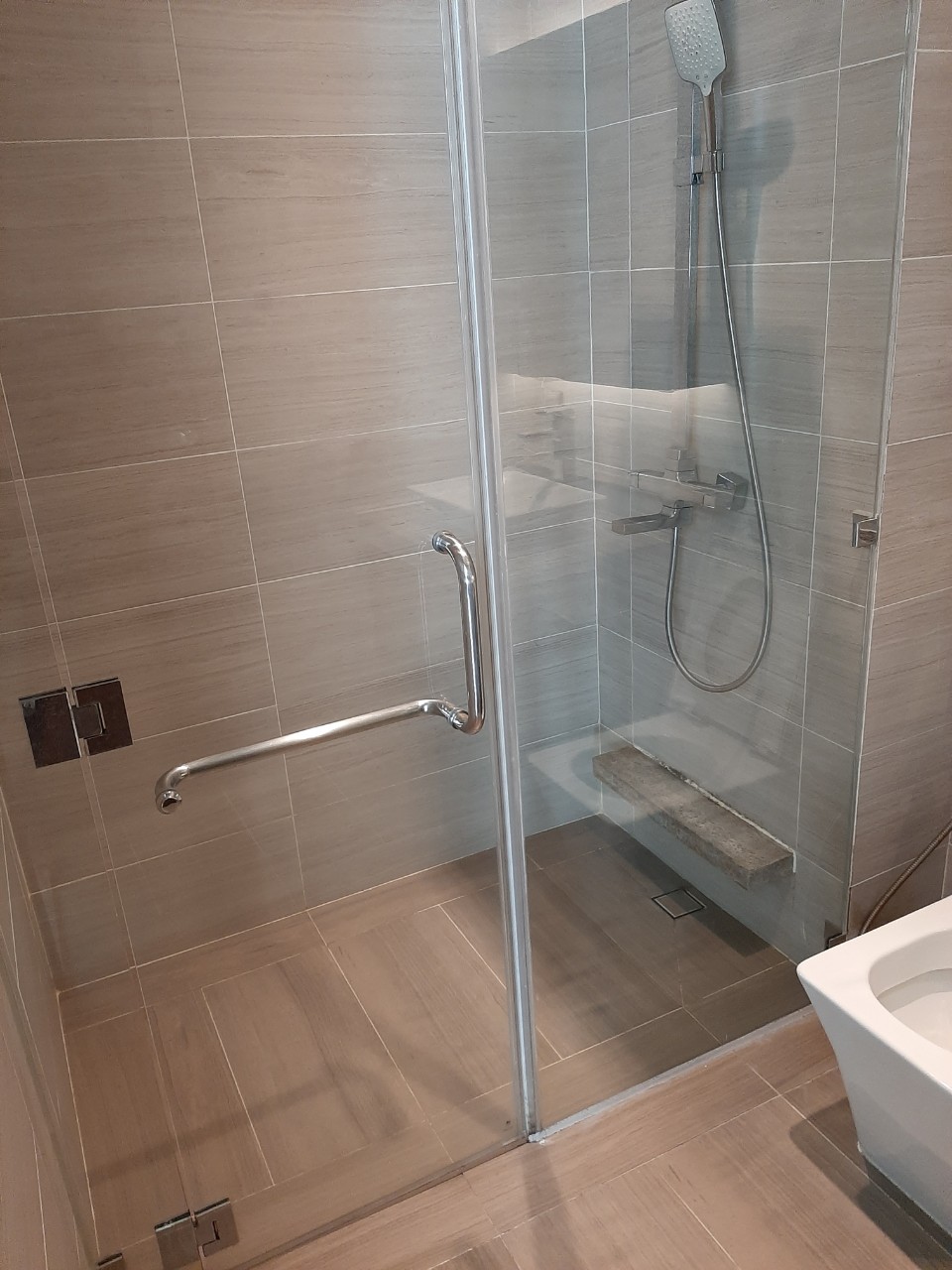 2752530a314f26b13752e99cc4af_25