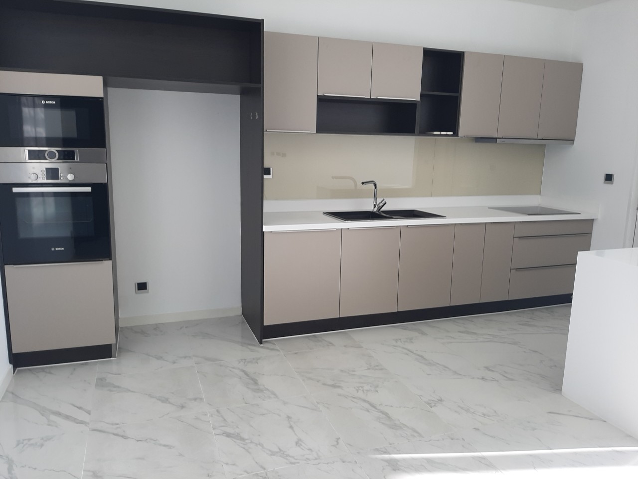 cae75107147445b54b773d4b91bf_14