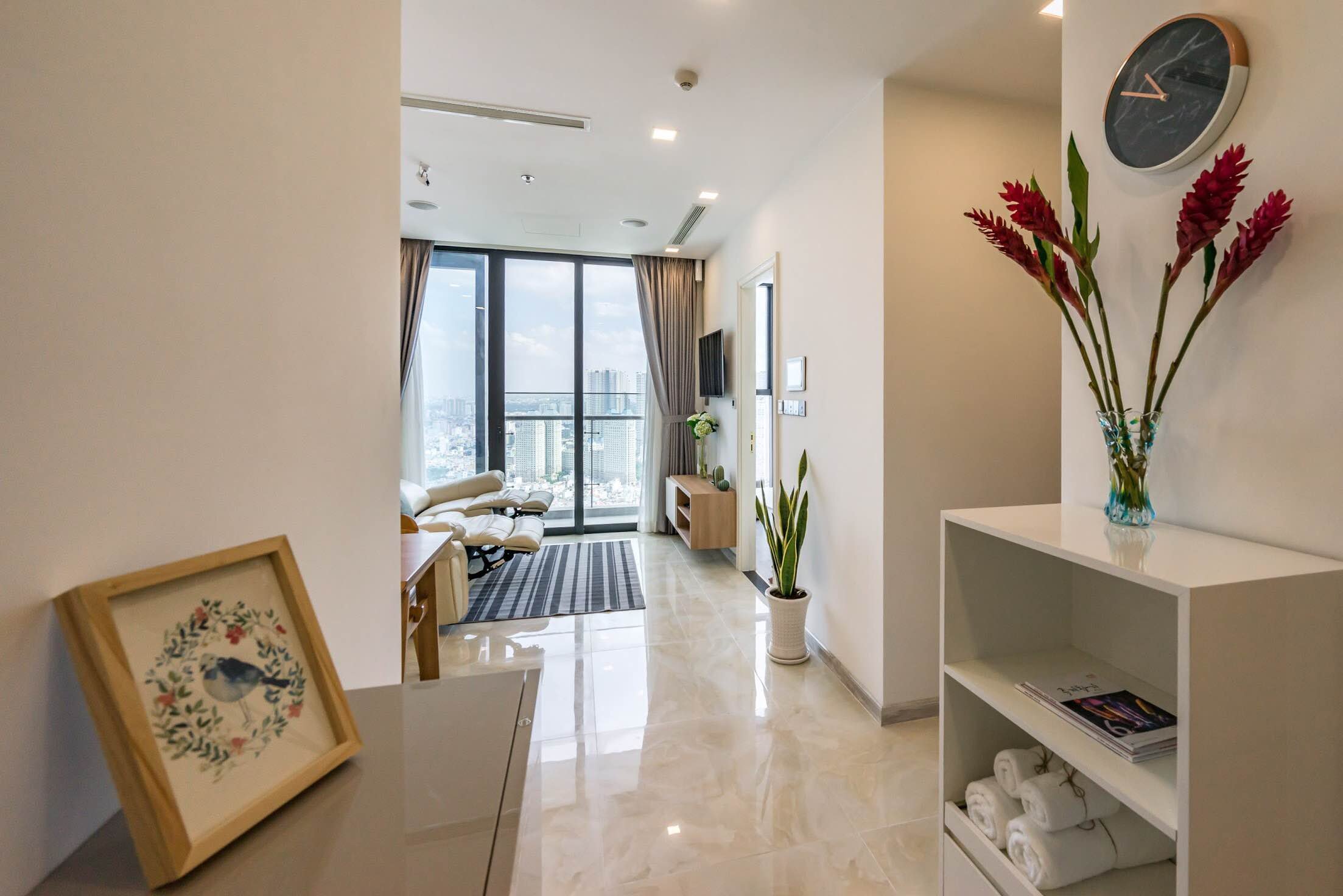 VGR98089 - Vinhomes Golden River Apartment For Rent & Sale Ho Chi Minh 