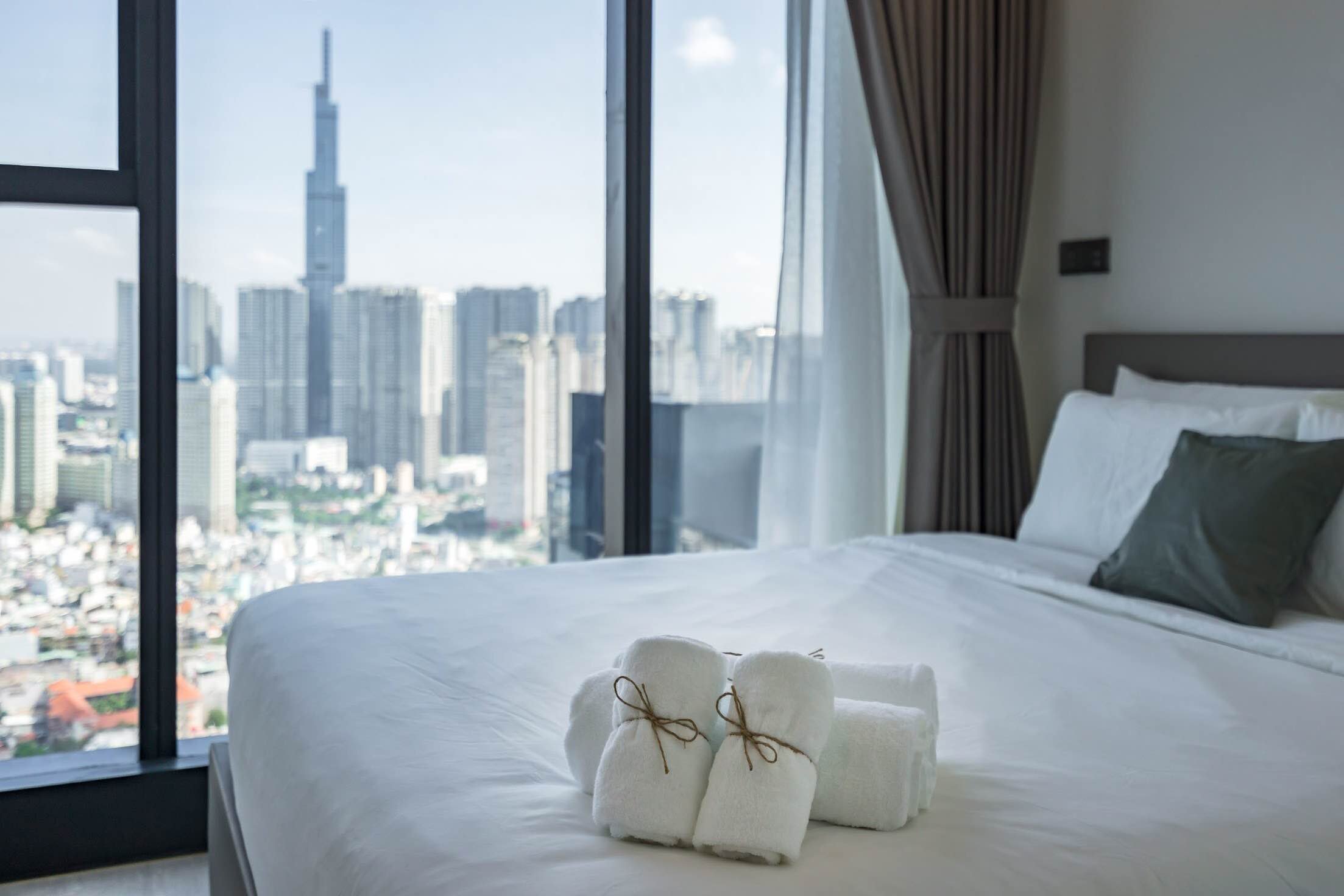 VGR98089 - Vinhomes Golden River Apartment For Rent & Sale Ho Chi Minh 