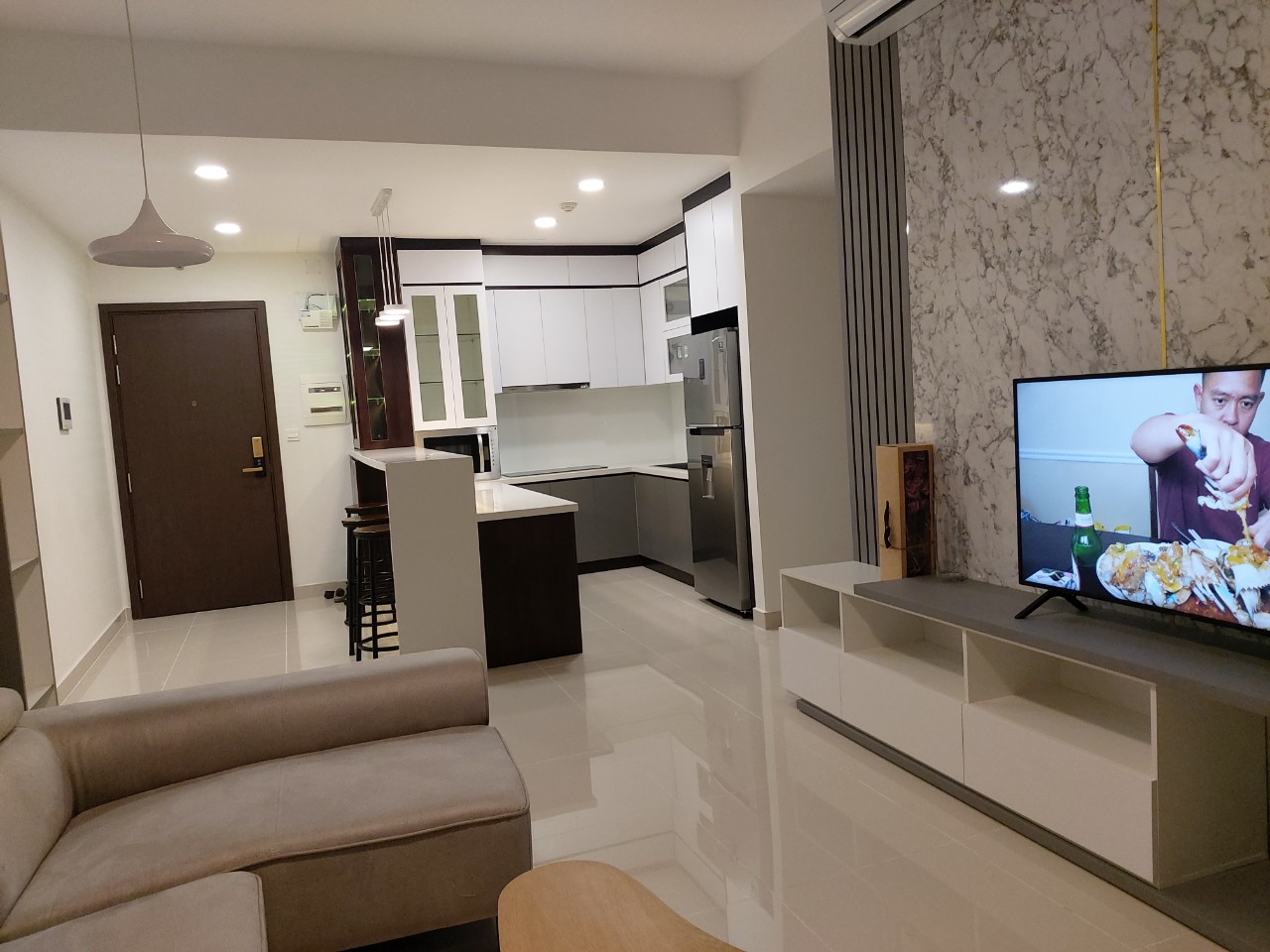 e5c05c8287981a1dd354b22ce3c1_26