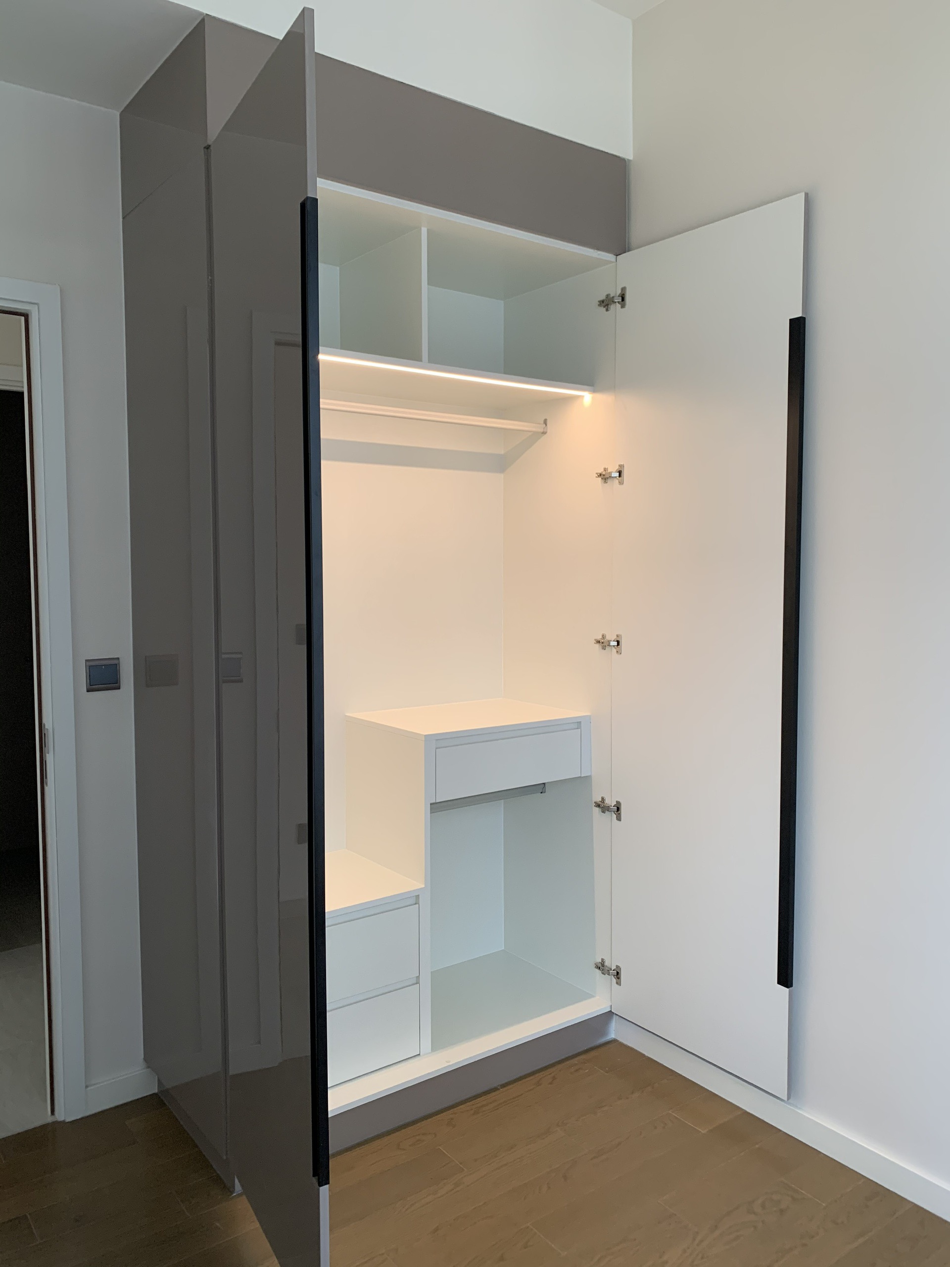 a36b8bd6944bffe17c4b901678a0_11