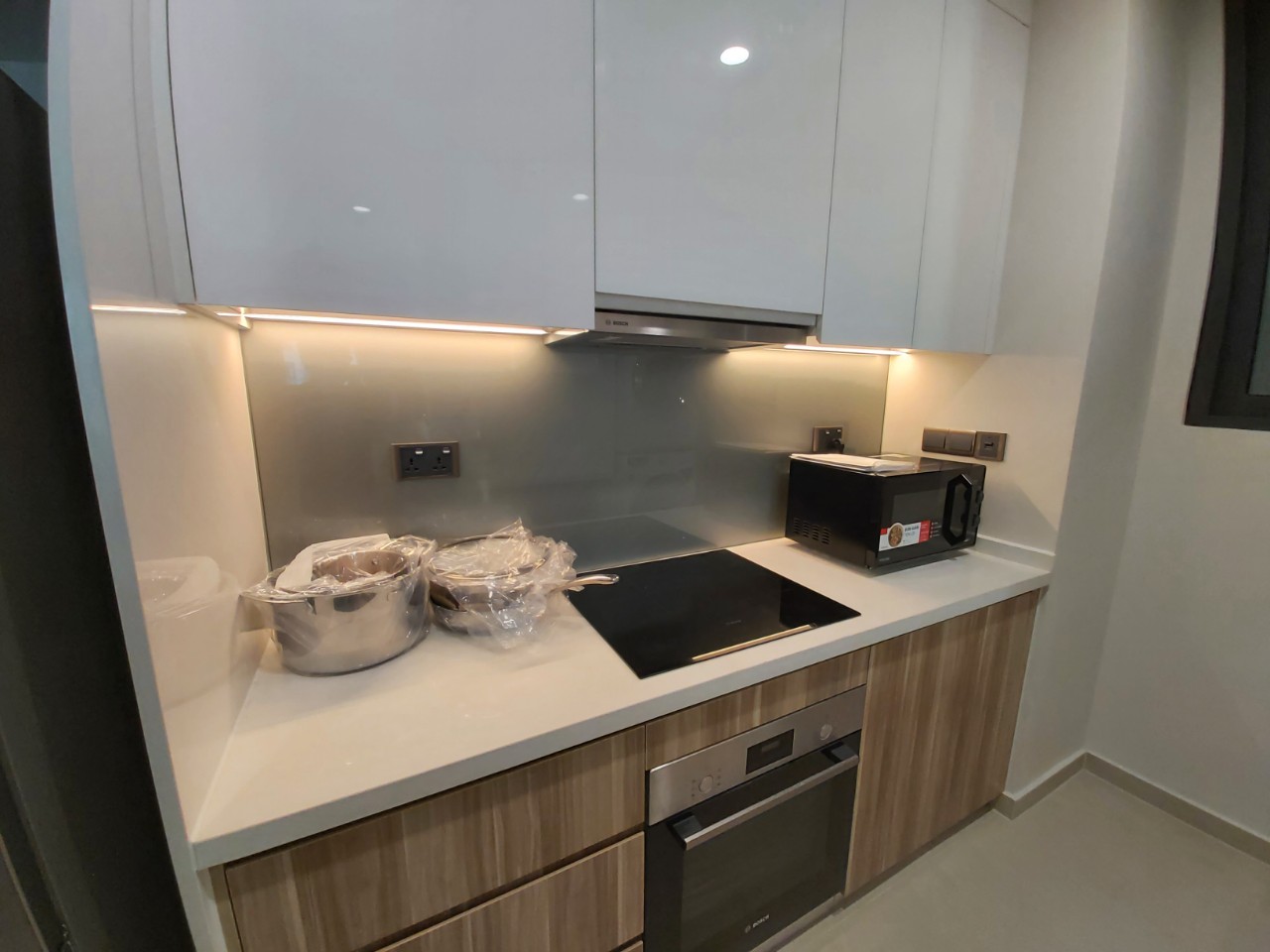 a17be04d170a5cba6c1db1fcc4e9_19