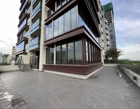 0734d9d6ce1b79e100f3da83dccc_70_23